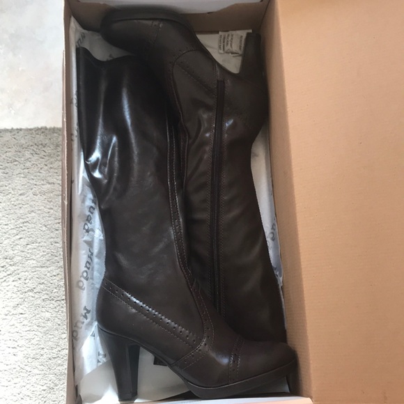 Mudd Shoes - Brand New Mudd Brown Knee High boots 7.5M